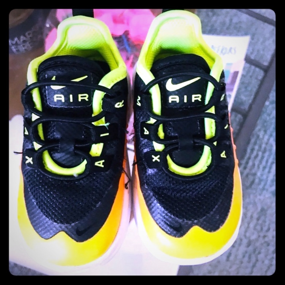Infant Nike shoes